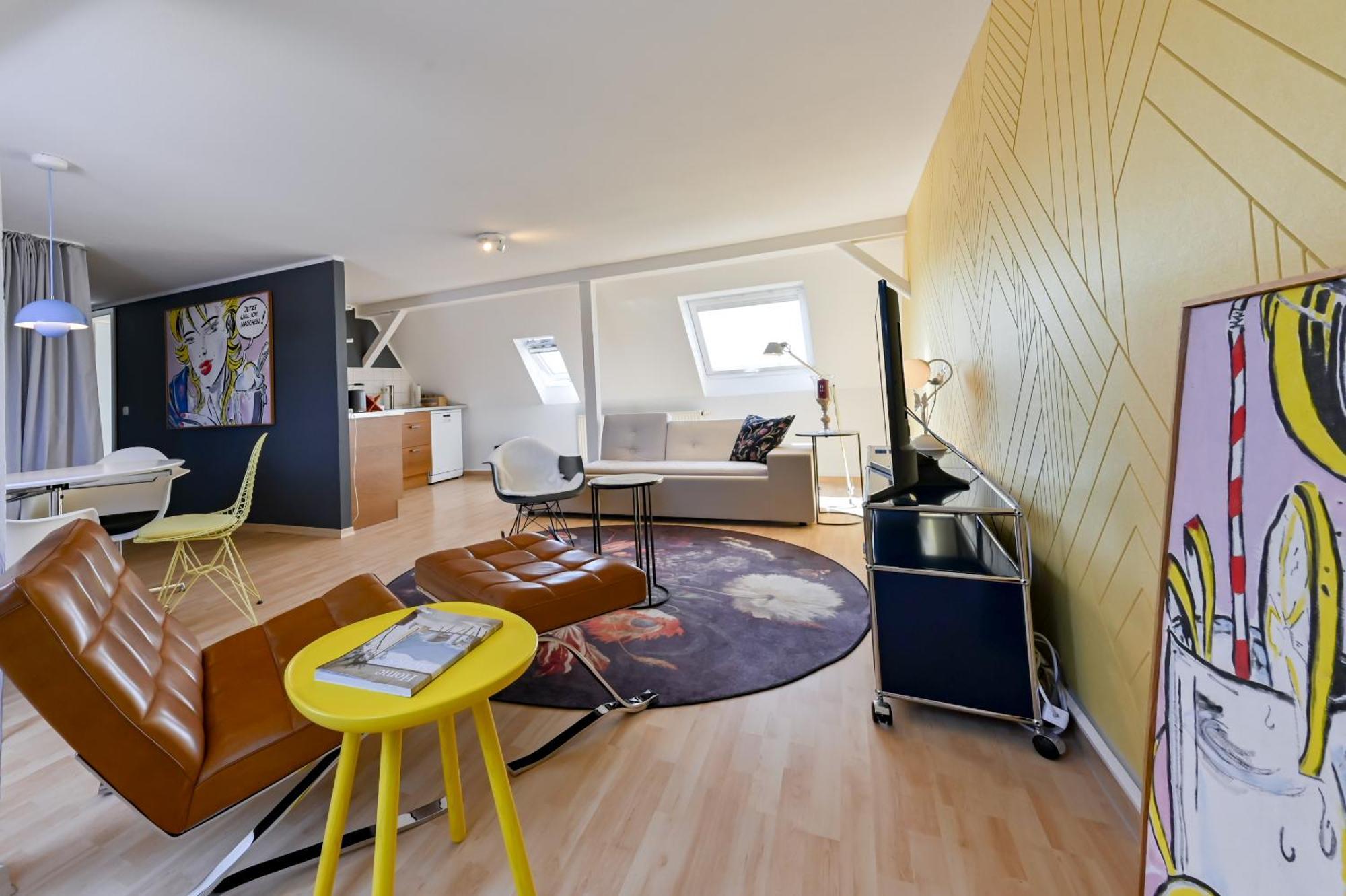 Ferienwohnung Premium Quartier Clara , Karl Und Fritz Auf Dem Kassberg Mit Eigenem Stellplatz Chemnitz Zimmer foto