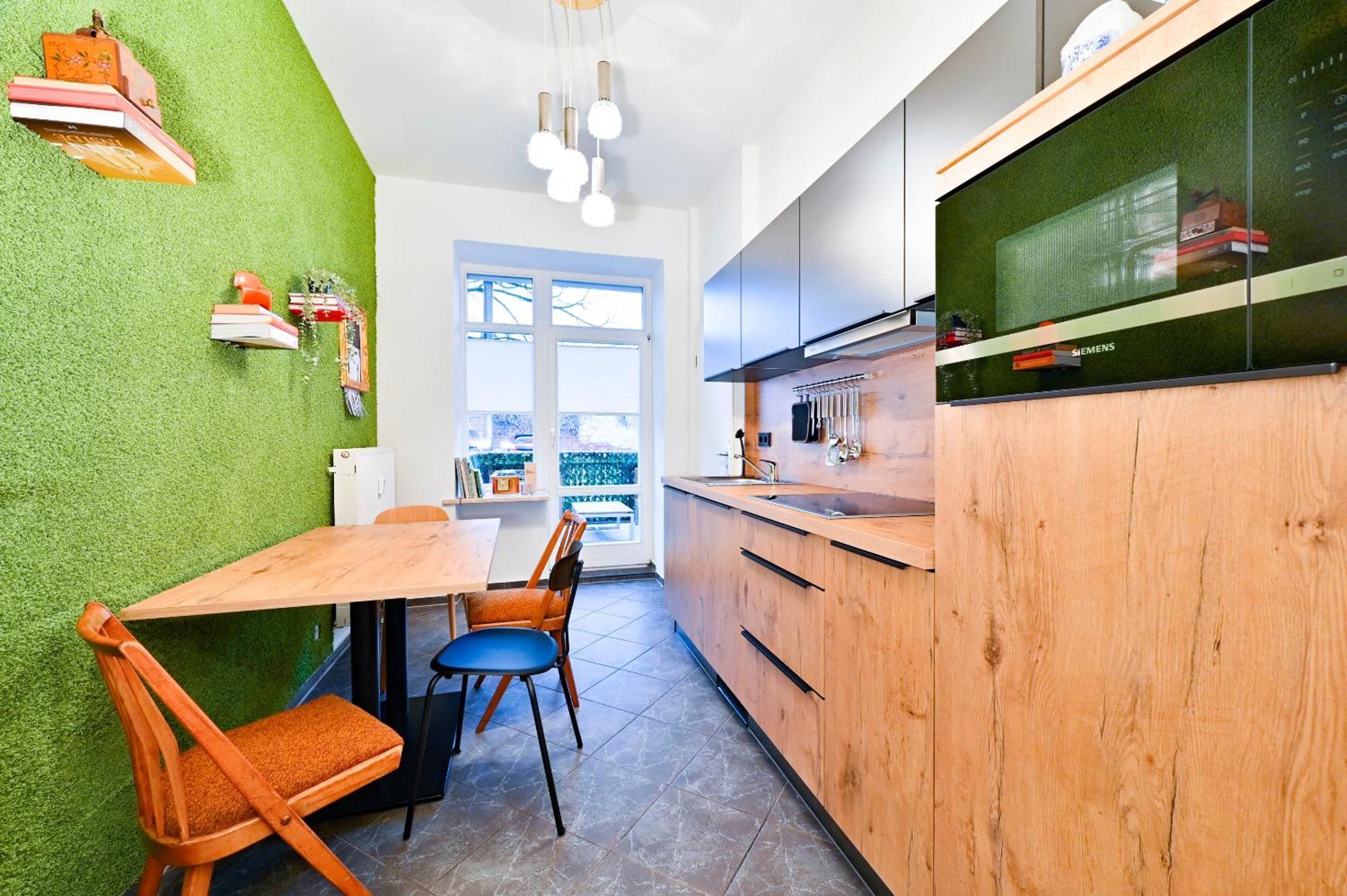 Ferienwohnung Premium Quartier Clara , Karl Und Fritz Auf Dem Kassberg Mit Eigenem Stellplatz Chemnitz Zimmer foto